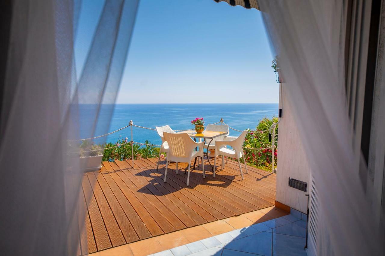 The Sound Of The Sea Holiday home *