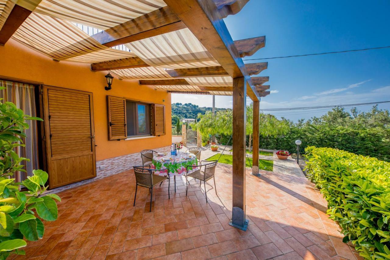 Hills House Holiday home Cefalu
