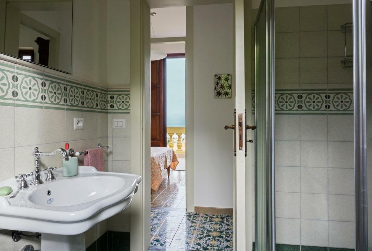 Santa Lucia Villa