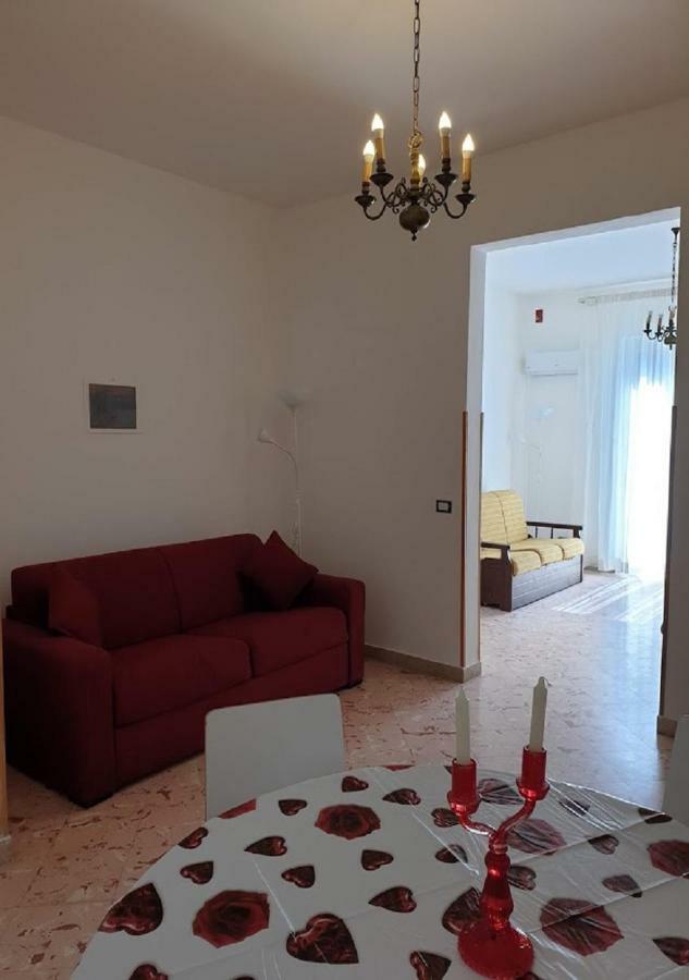 Apartment Charles Cefalu