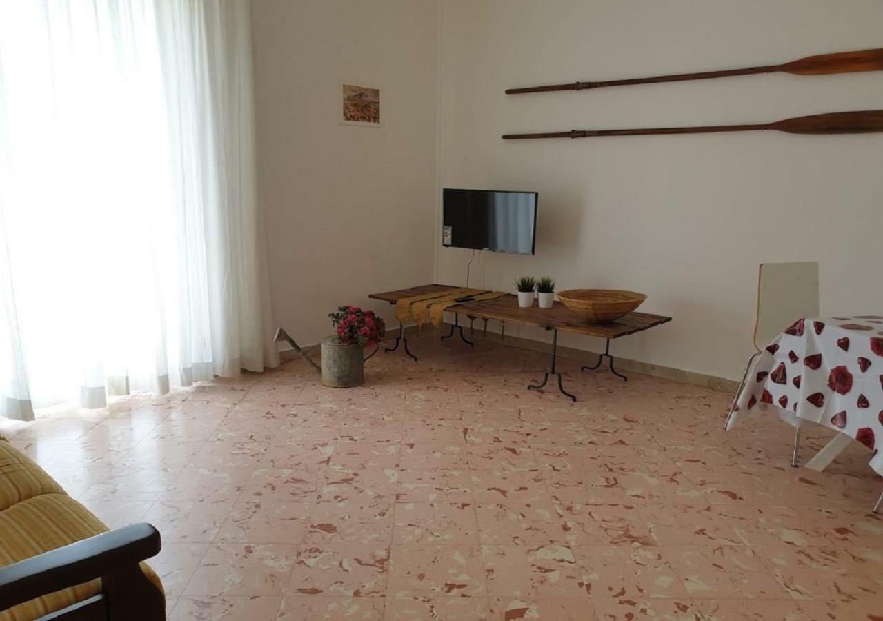 Apartment Charles Cefalu