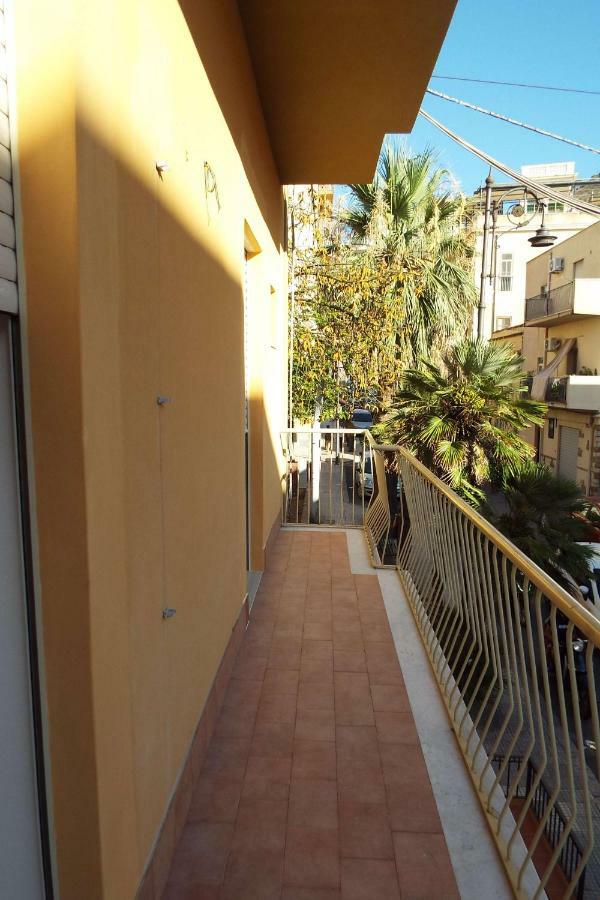 Studio And Apartment Cefalu