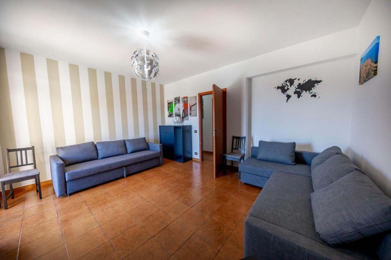 Apartment Kaluria *
