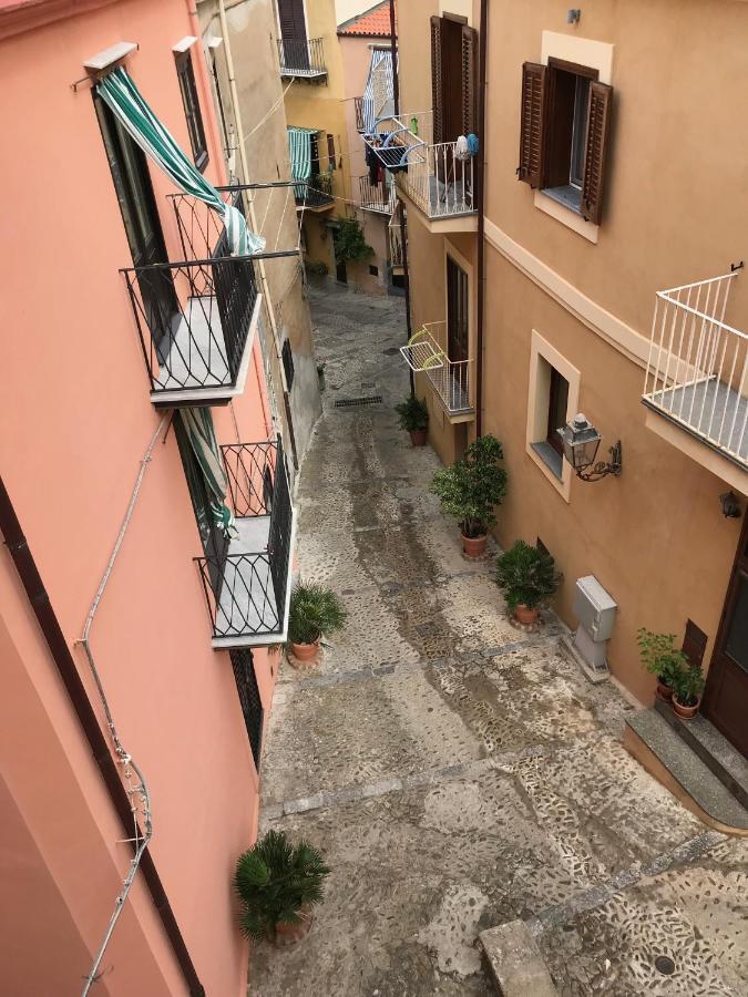 Apartment Saraceni 20 *