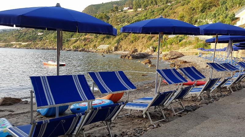 Blue Bay 3*