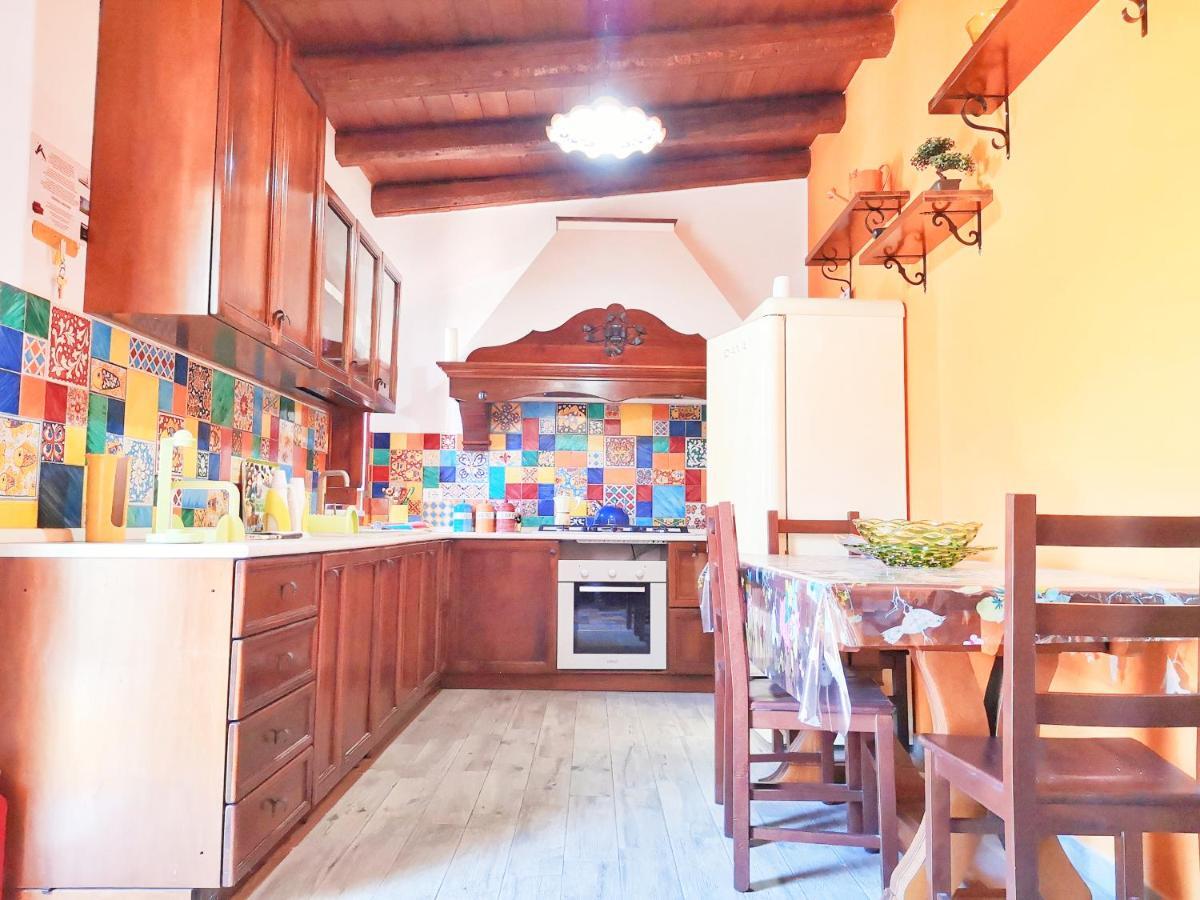 Casa Dei Coralli Bianca Con Patio Esterno *