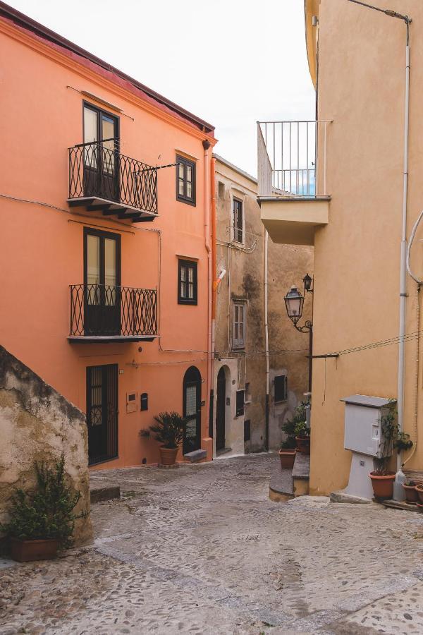 Apartment Rocher House *