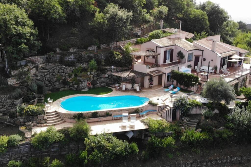 Cipressi Villa *
